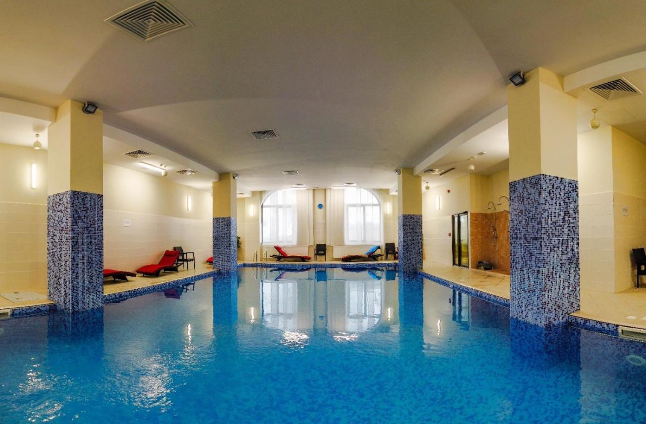 Hotel Carmen Predeal Exteriér fotografie